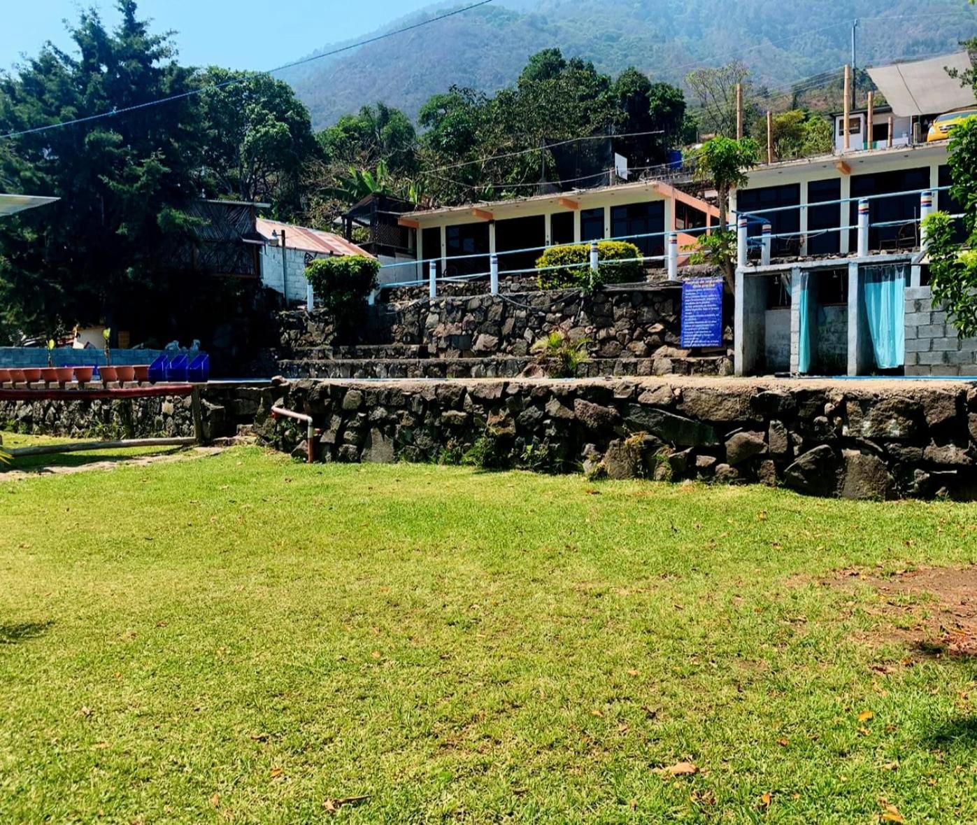 Hotel Porto Bello San Pedro La Laguna Bagian luar foto