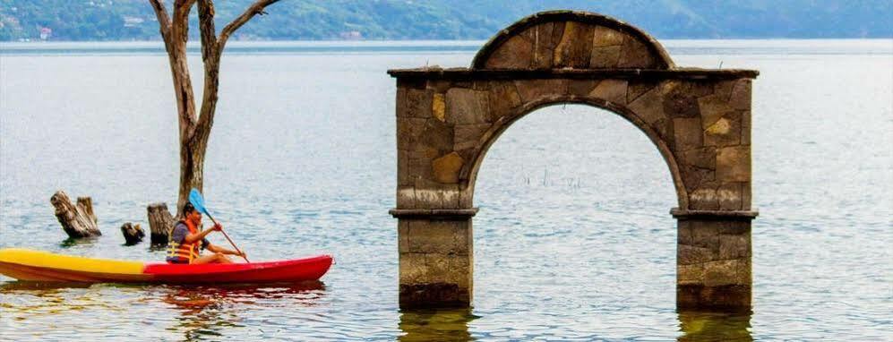 Hotel Porto Bello San Pedro La Laguna Bagian luar foto